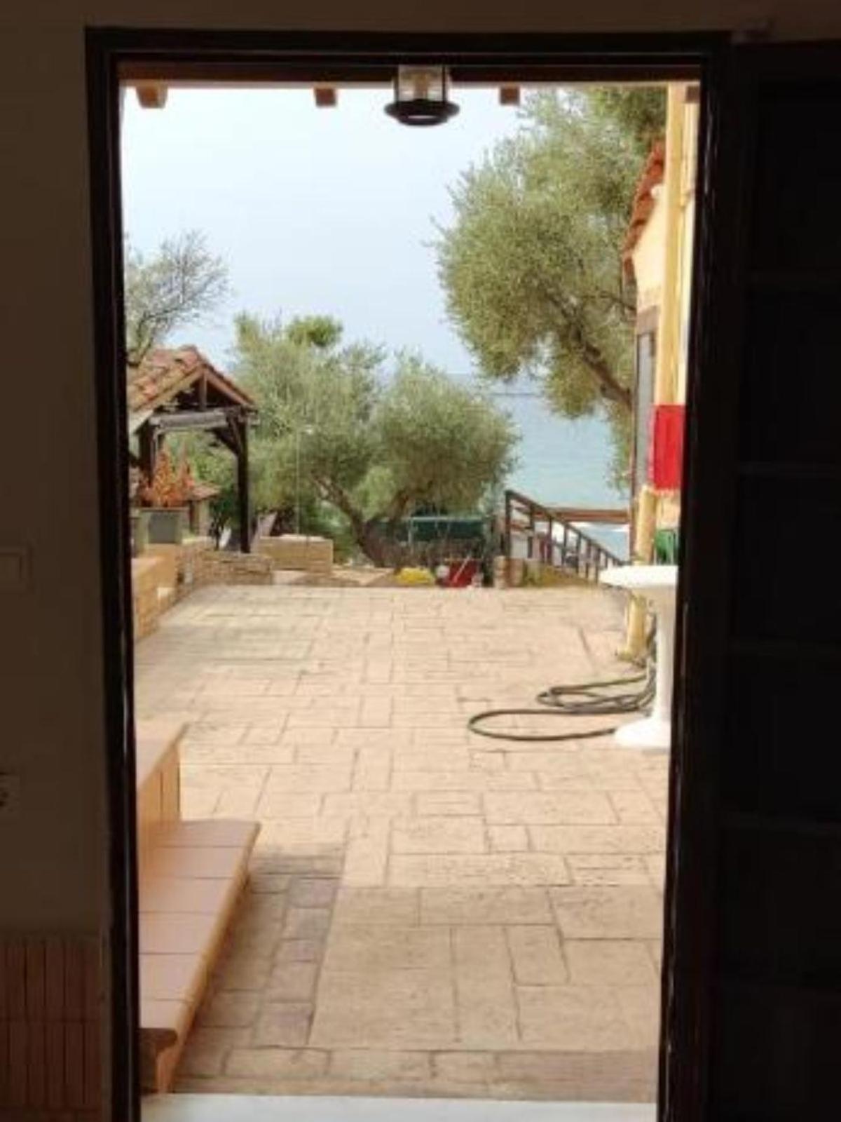 Bambola Apartments Nea Moudania Exterior photo